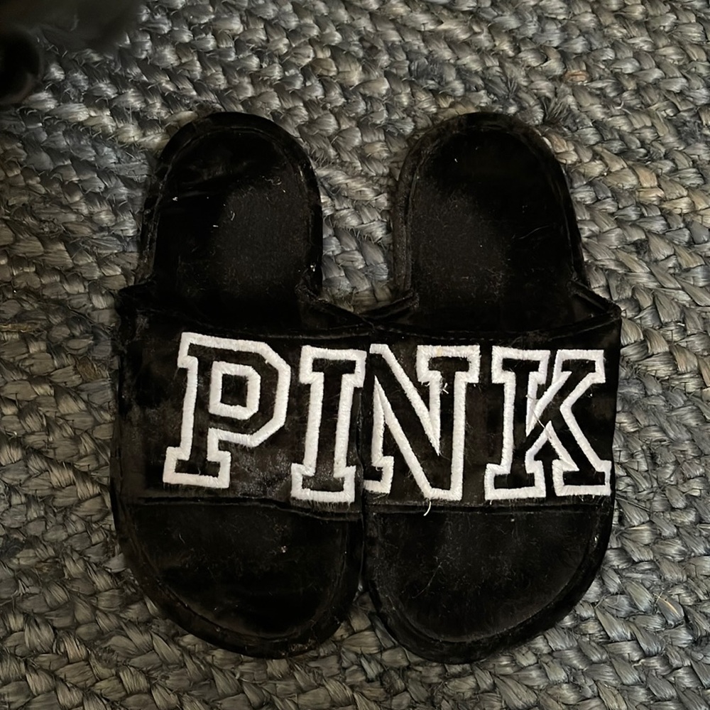 VS PINK Slipper